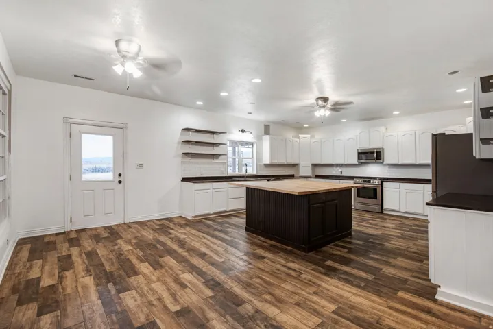 15000 N 8527 E, Spring City, Utah 84662