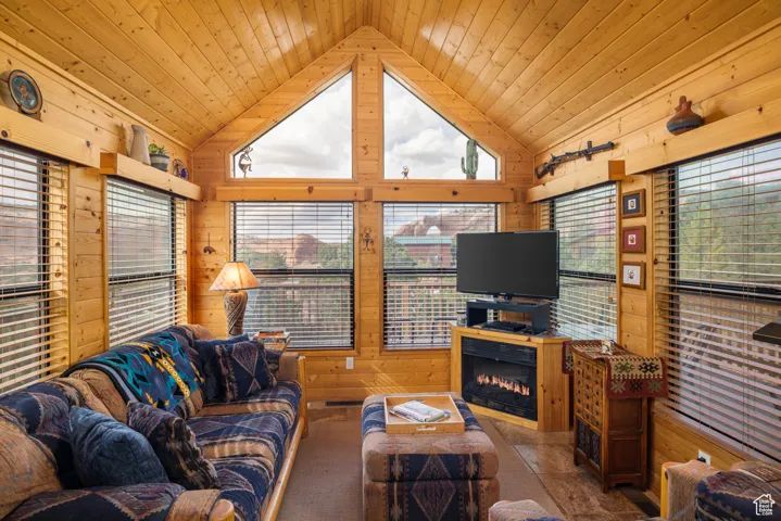 10 Pioneer Dr., Moab, Utah 84532