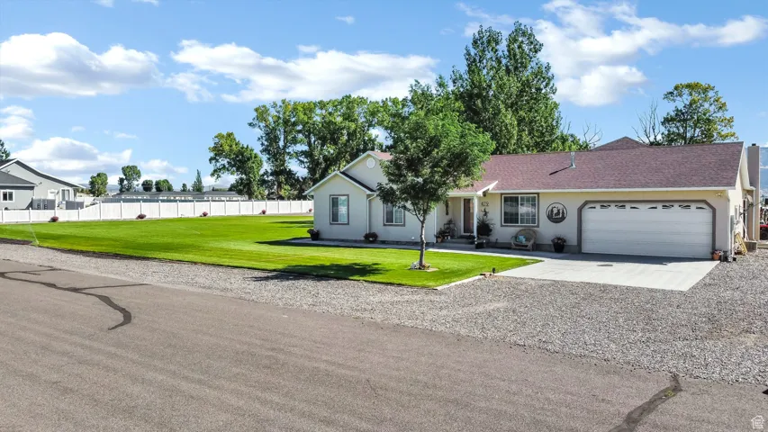479 S 500 W, Loa, Utah 84747