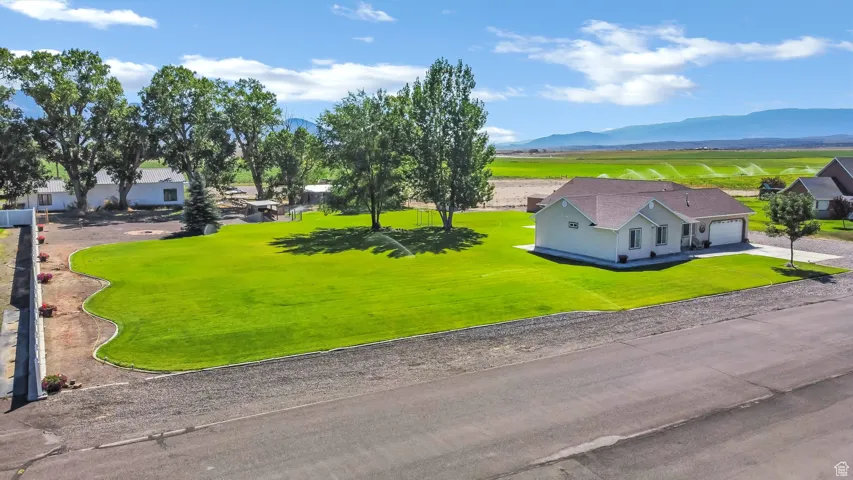 479 S 500 W, Loa, Utah 84747