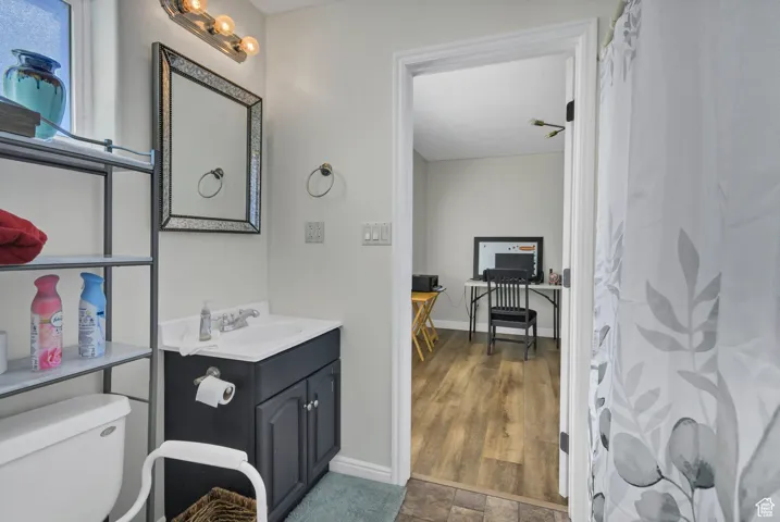 479 S 500 W, Loa, Utah 84747