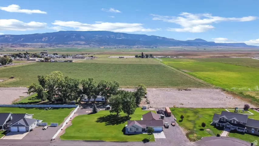 479 S 500 W, Loa, Utah 84747