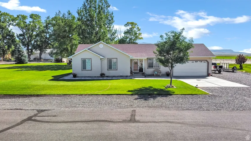 479 S 500 W, Loa, Utah 84747