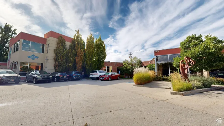 Fantastic Owner/User Commercial Office Building