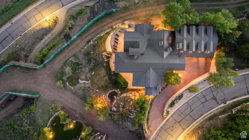 Aerial overview of property's location