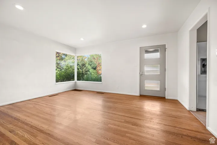 873 N American Beauty Dr, Salt Lake City, Utah 84116