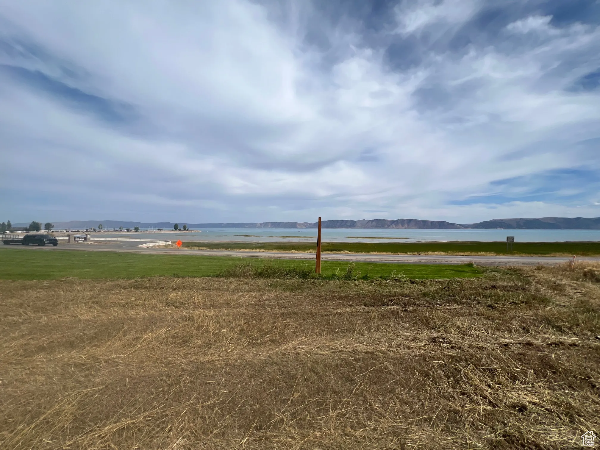 Water view featuring a mountainous background