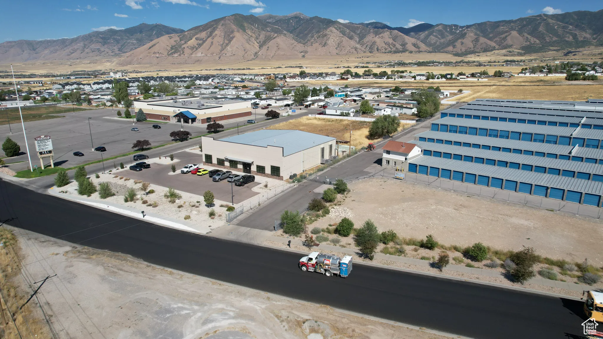 Aerial view of a mountainous background