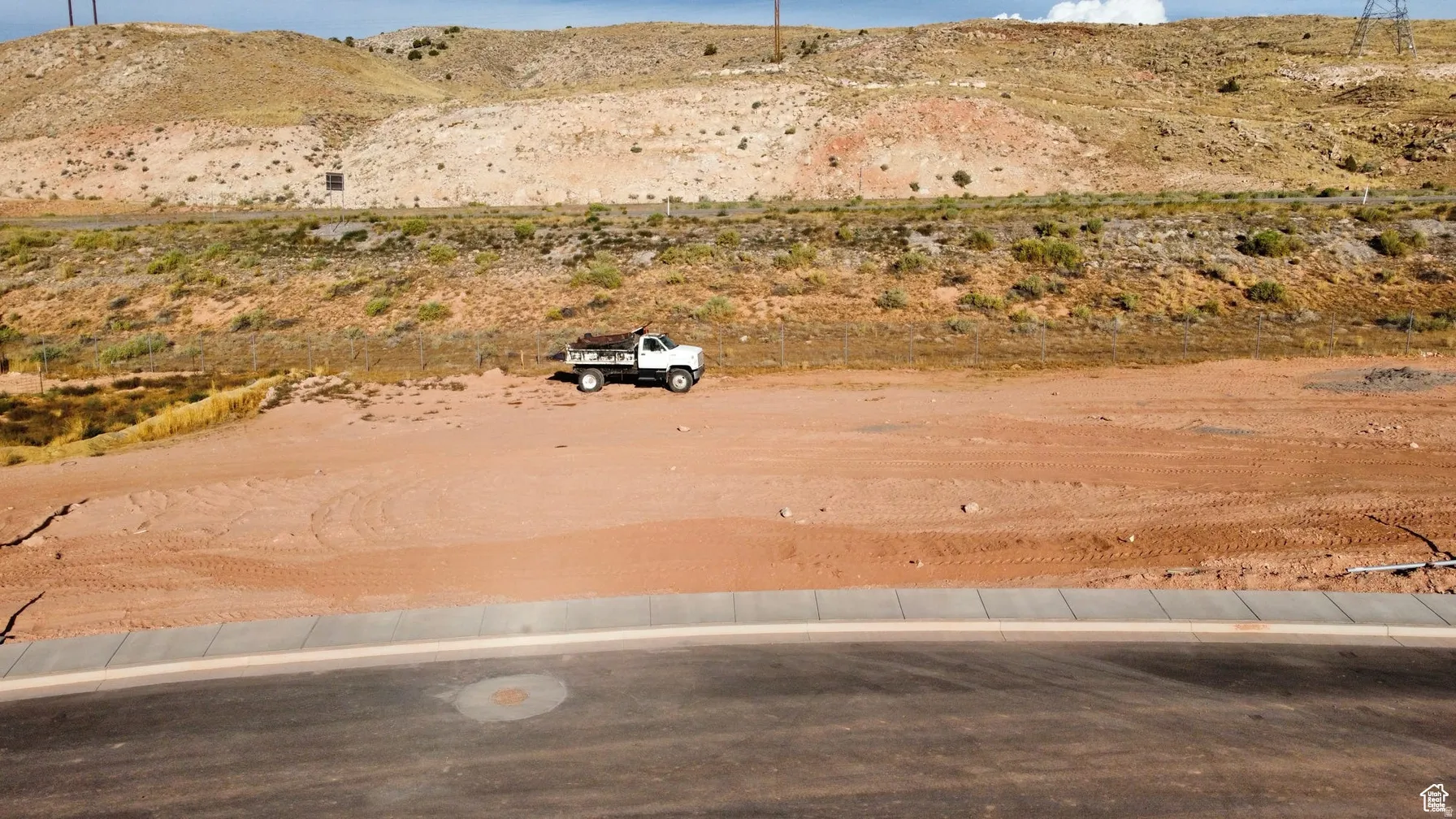 Bird's eye view of a mountainous background