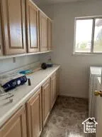 Large Laundry Room