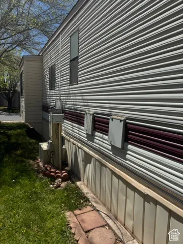 View of side of home