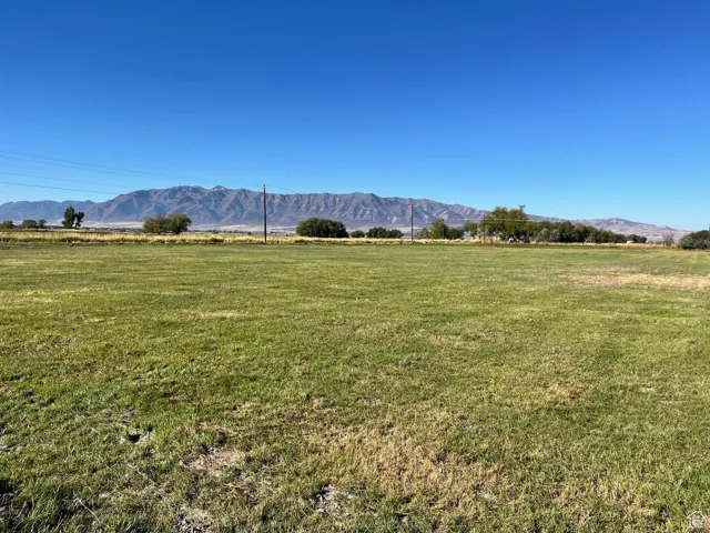 View of mountain background with rural landscape