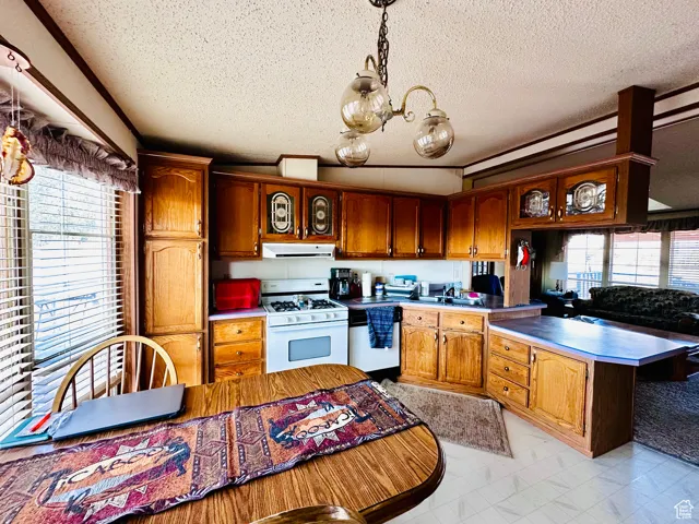 82 N Powell Dr #77, Ticaboo, Utah 84533