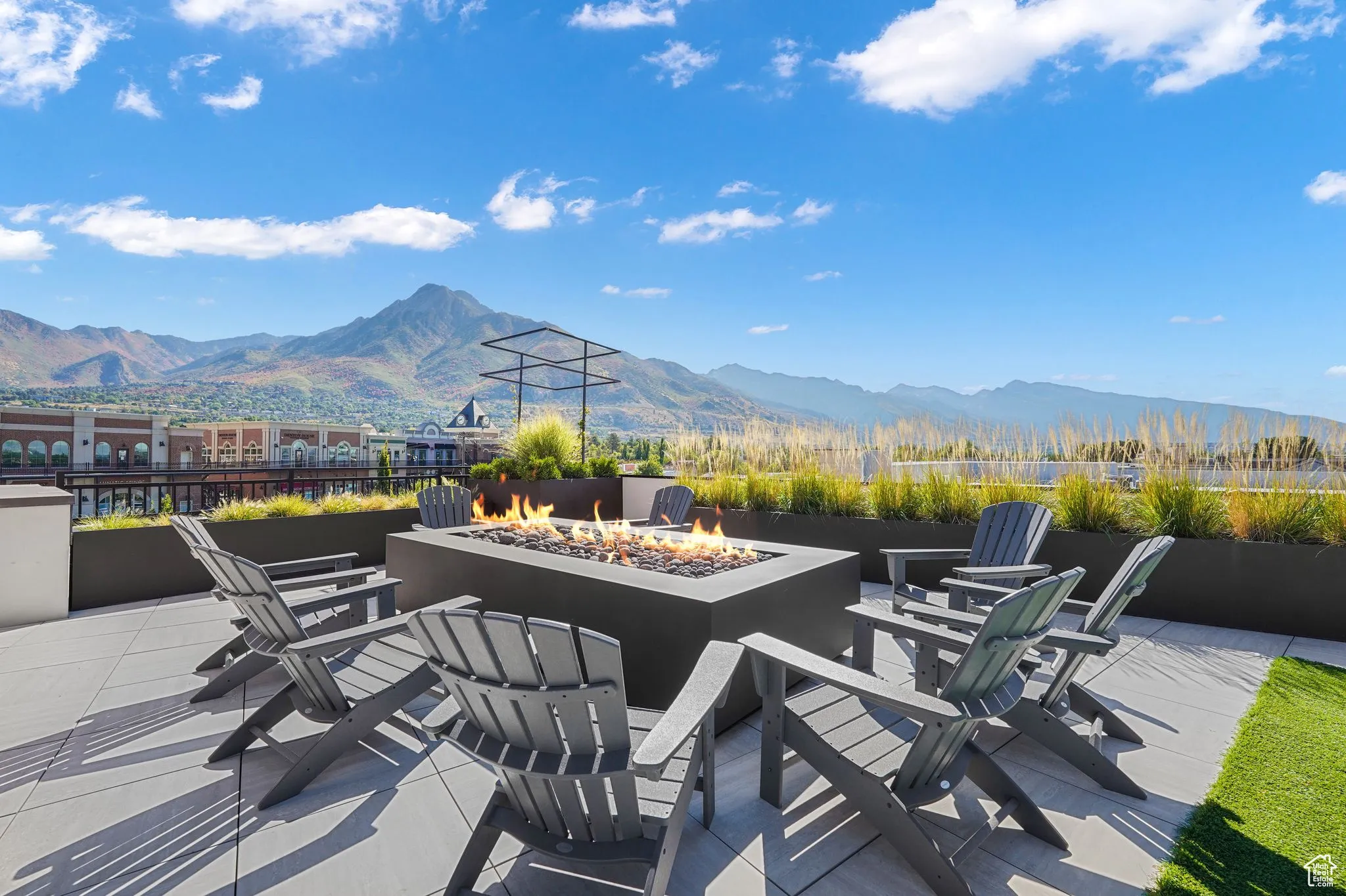 Patio / Terrace with Fire Pit