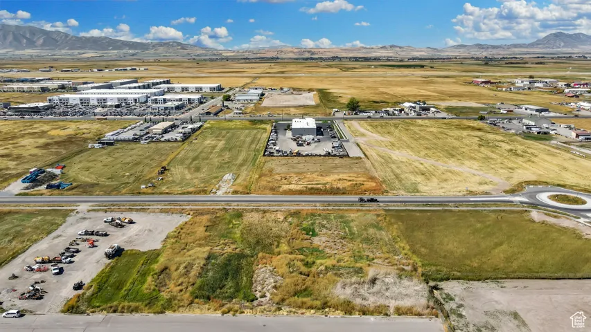 Unit 20, Hyde Park, Utah 84318