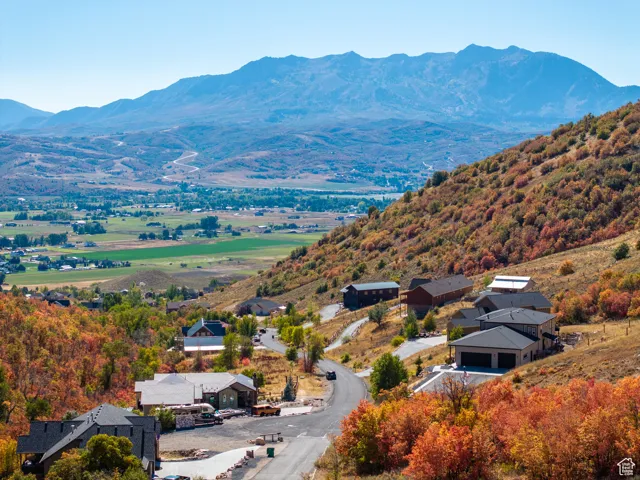 1331 N Maple Dr, Huntsville, Utah 84317