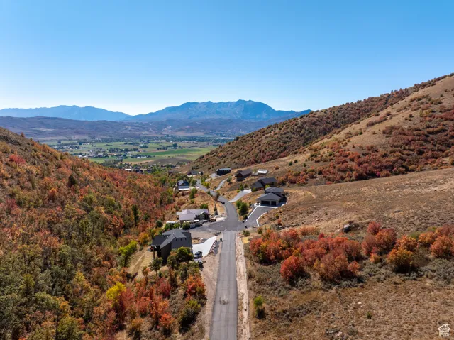 1331 N Maple Dr, Huntsville, Utah 84317
