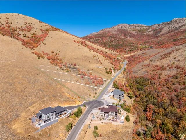 1331 N Maple Dr, Huntsville, Utah 84317