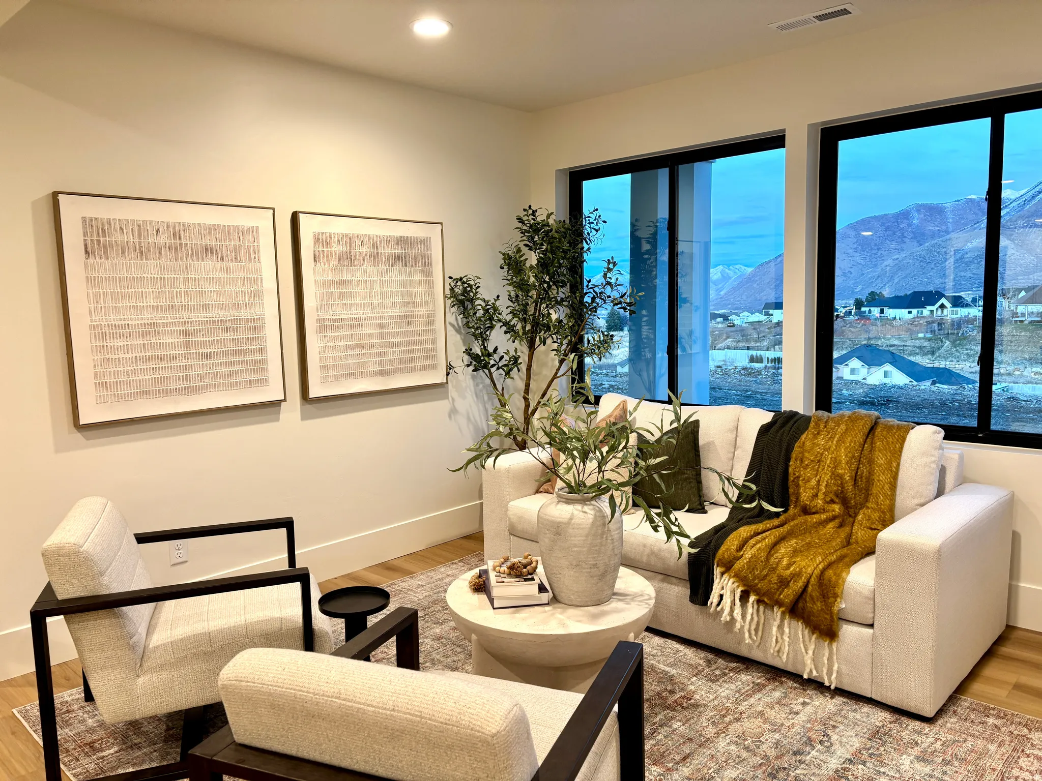 Downstairs recreation room reading nook or library space