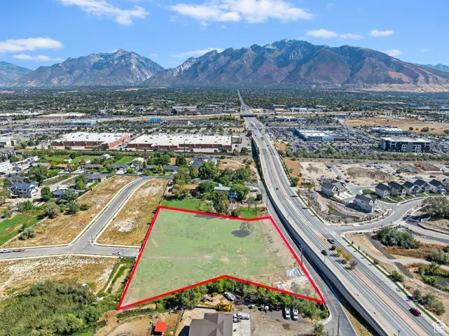 View of property location featuring mountains and property parcel outlined