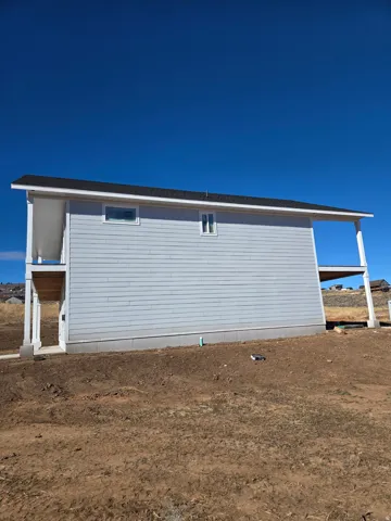 View of side of home