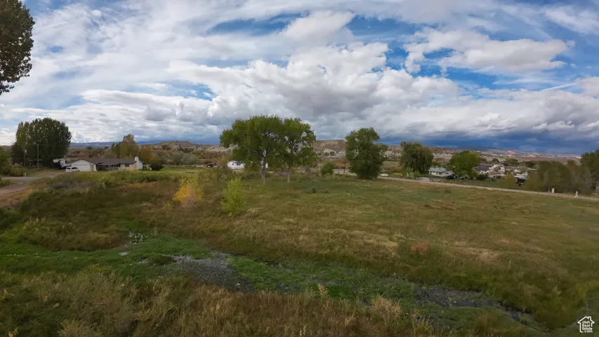 View of yard featuring a rural view