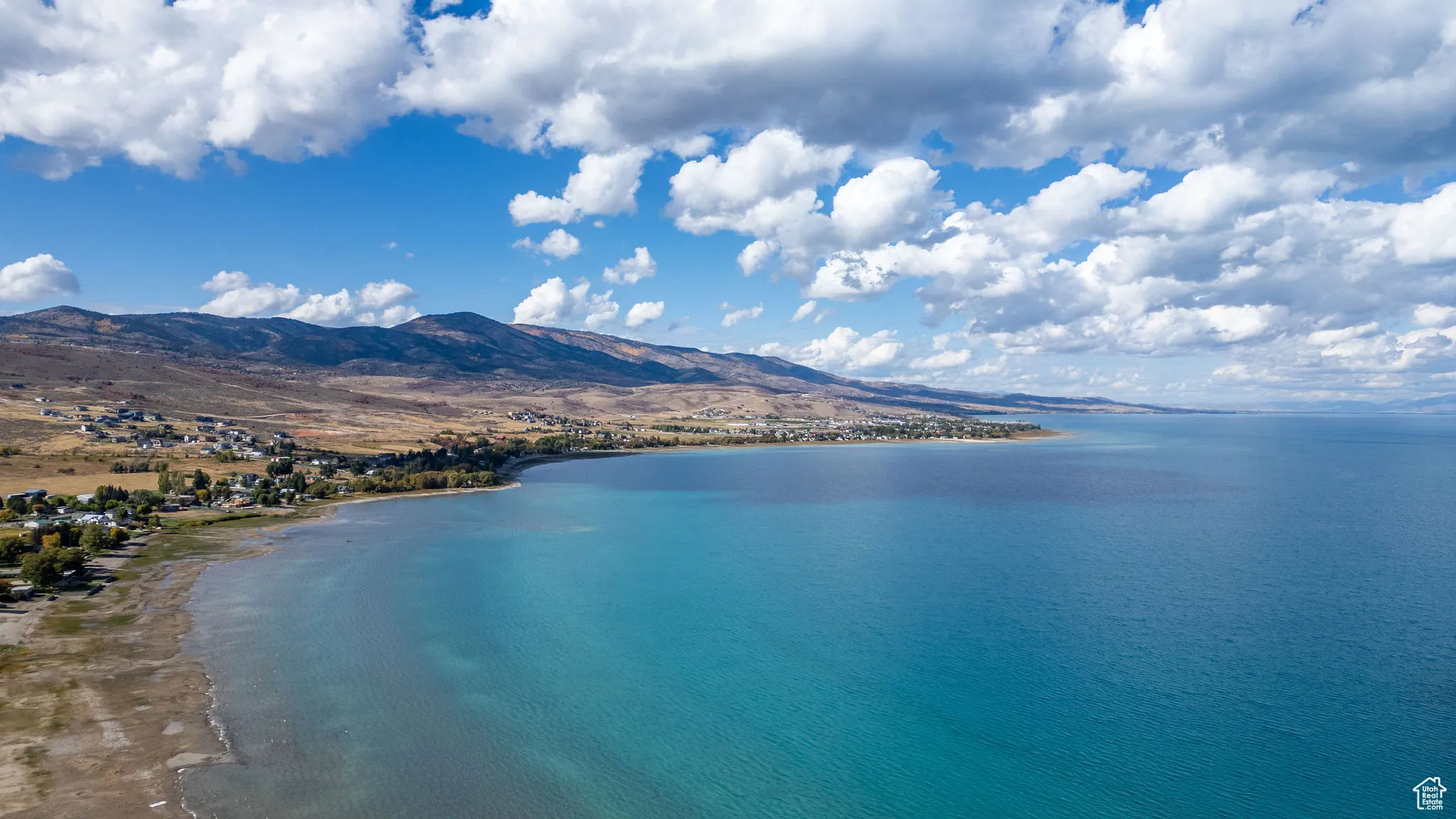 Water view featuring a mountain backdrop