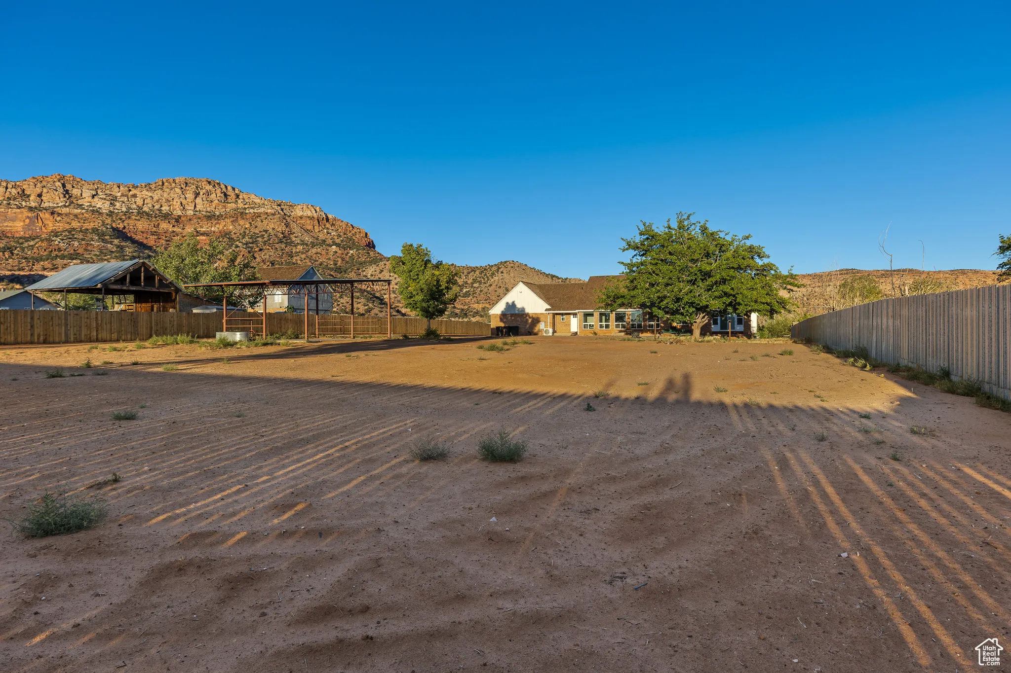 View of yard with a mountain view
