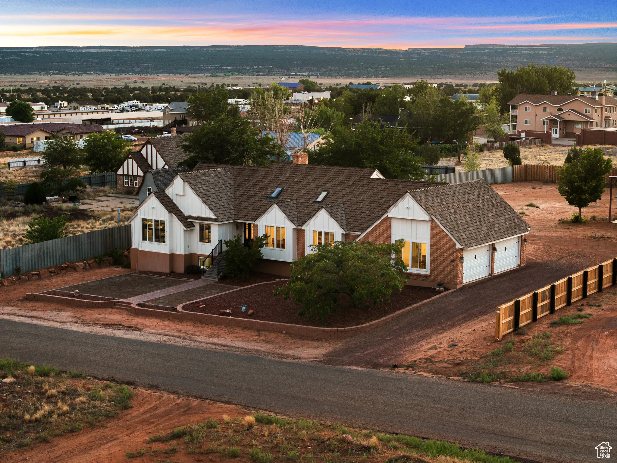 Aerial view of property and surrounding area
