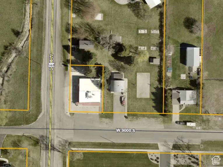 Map of property location with property parcel outlined