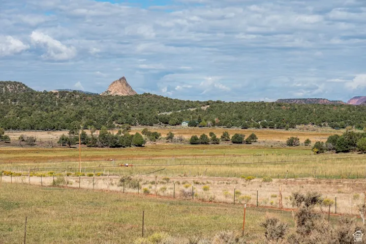 251 W Highway 12 St, Grover, Utah 84773