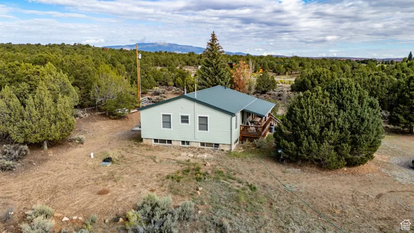 251 W Highway 12 St, Grover, Utah 84773