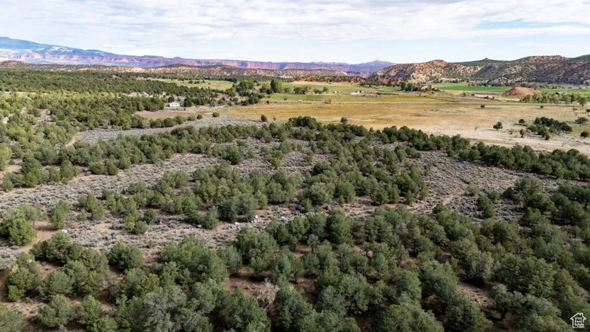 251 W Highway 12 St, Grover, Utah 84773