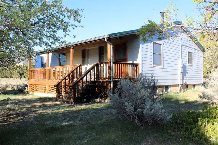 251 W Highway 12 St, Grover, Utah 84773