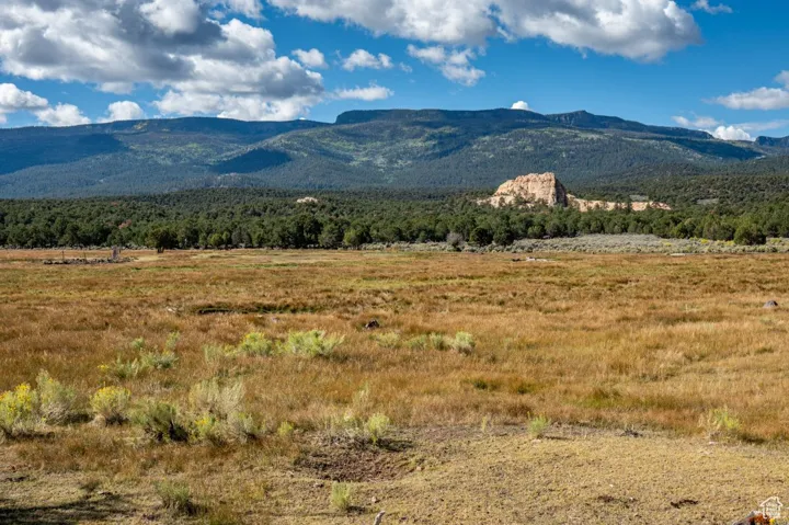 251 W Highway 12 St, Grover, Utah 84773