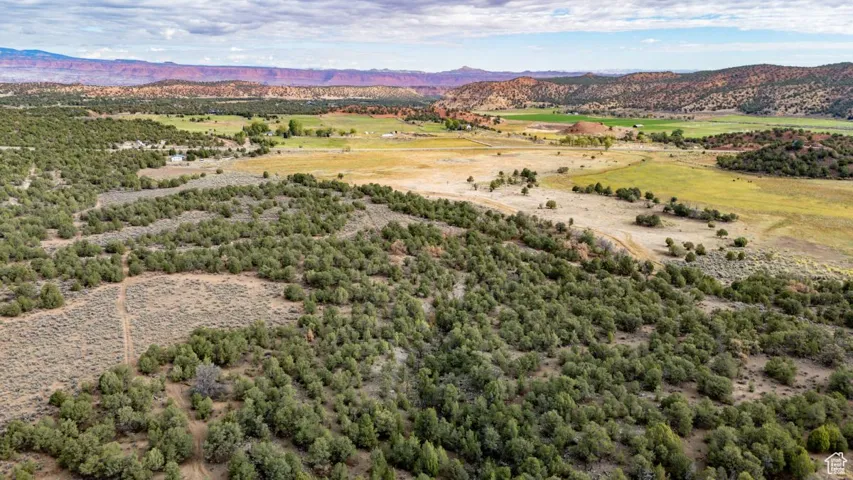 251 W Highway 12 St, Grover, Utah 84773