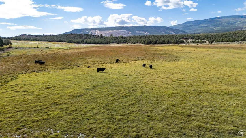 251 W Highway 12 St, Grover, Utah 84773