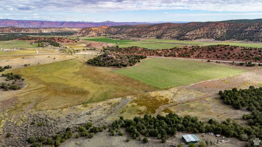 251 W Highway 12 St, Grover, Utah 84773