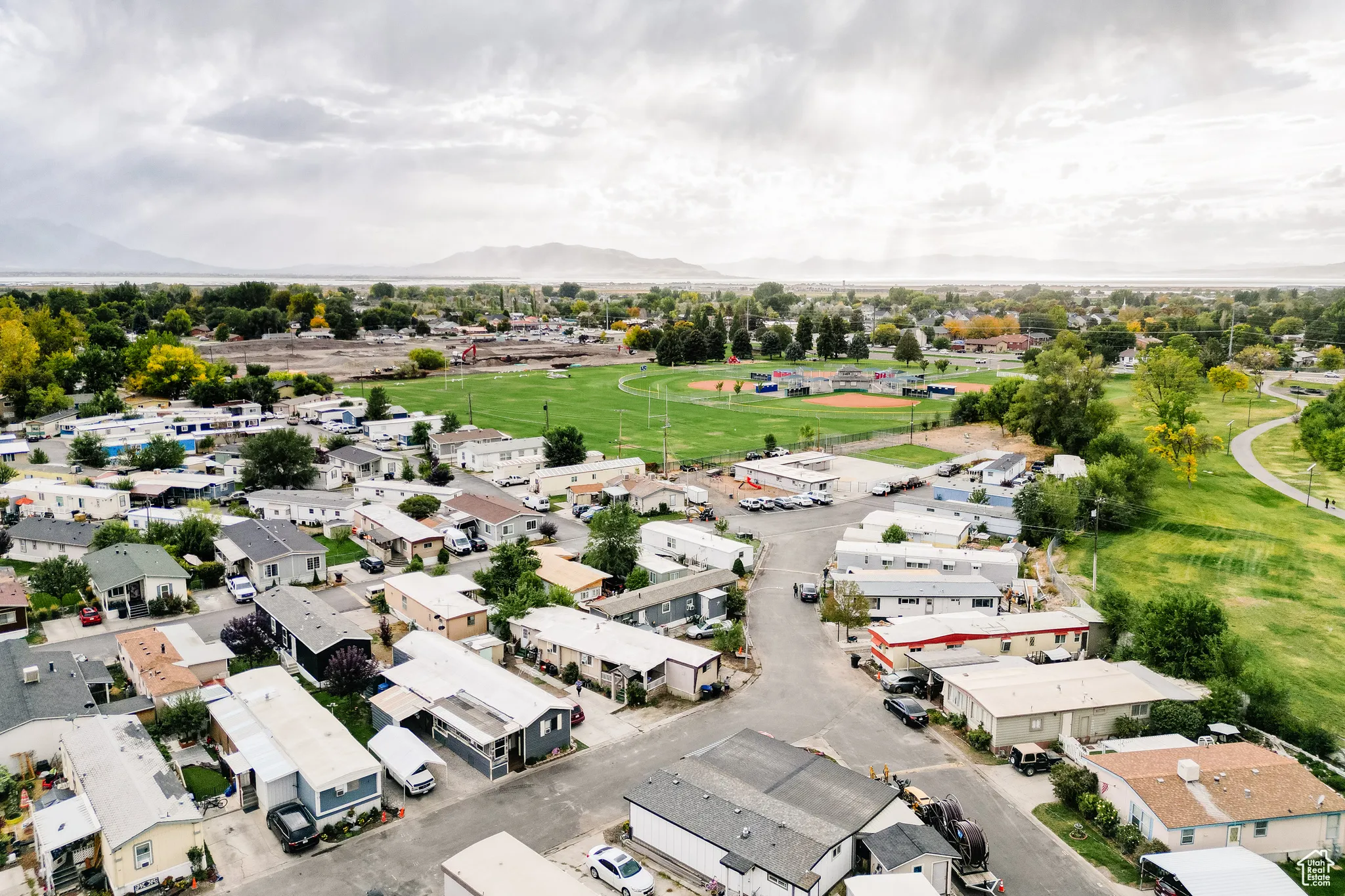 Bird's eye view of a mountain backdrop
