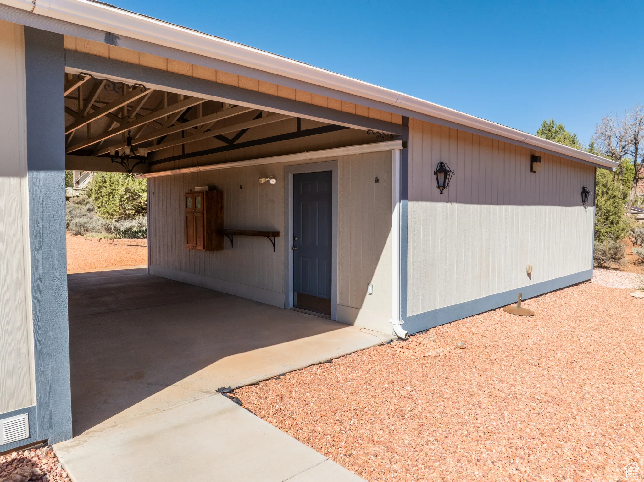 Entrance to property with a carport