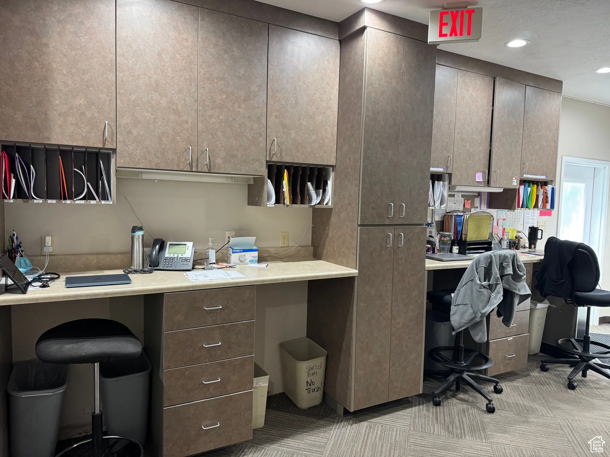 Large 2nd Work Station