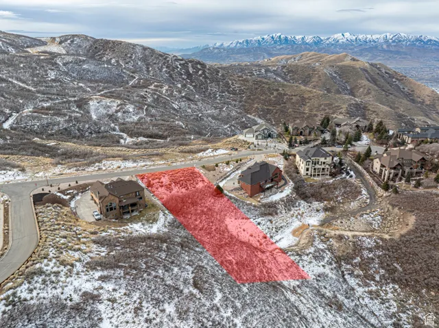 Mountain view with property outlined (approximation)
