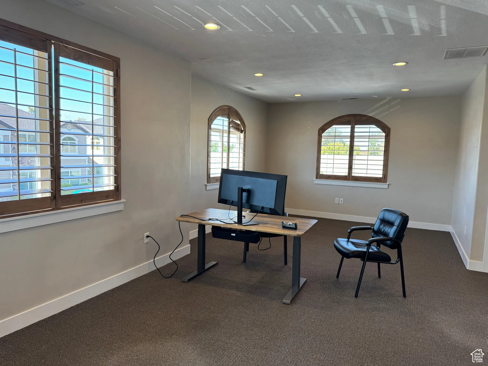 Northwest Large Reception, Conference Room, Office