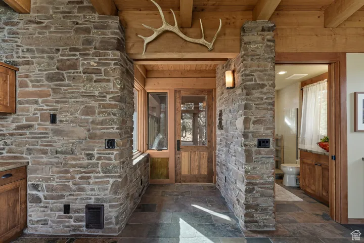 2277 E Broken Branch Dr #28, Boulder, Utah 84716