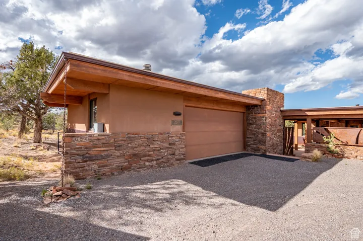 2277 E Broken Branch Dr #28, Boulder, Utah 84716