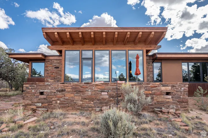 2277 E Broken Branch Dr #28, Boulder, Utah 84716