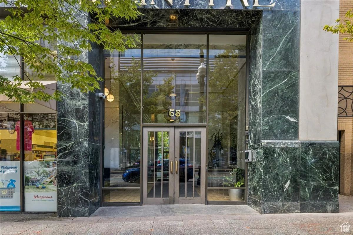 Secure entrance to property