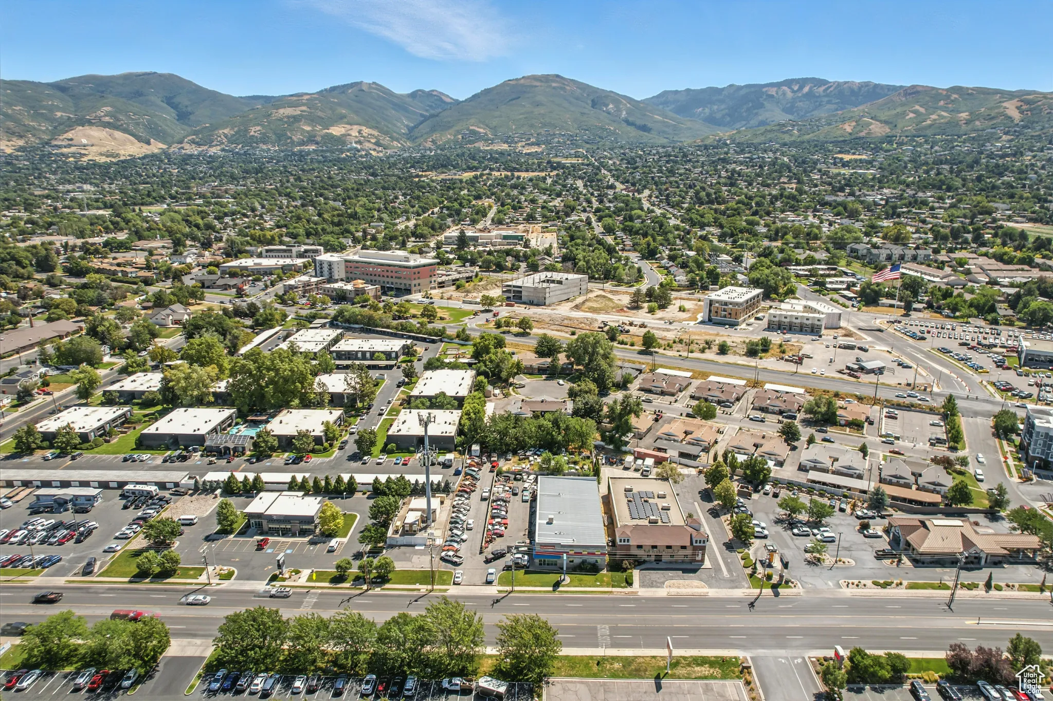 Bird's eye view of a mountain backdrop