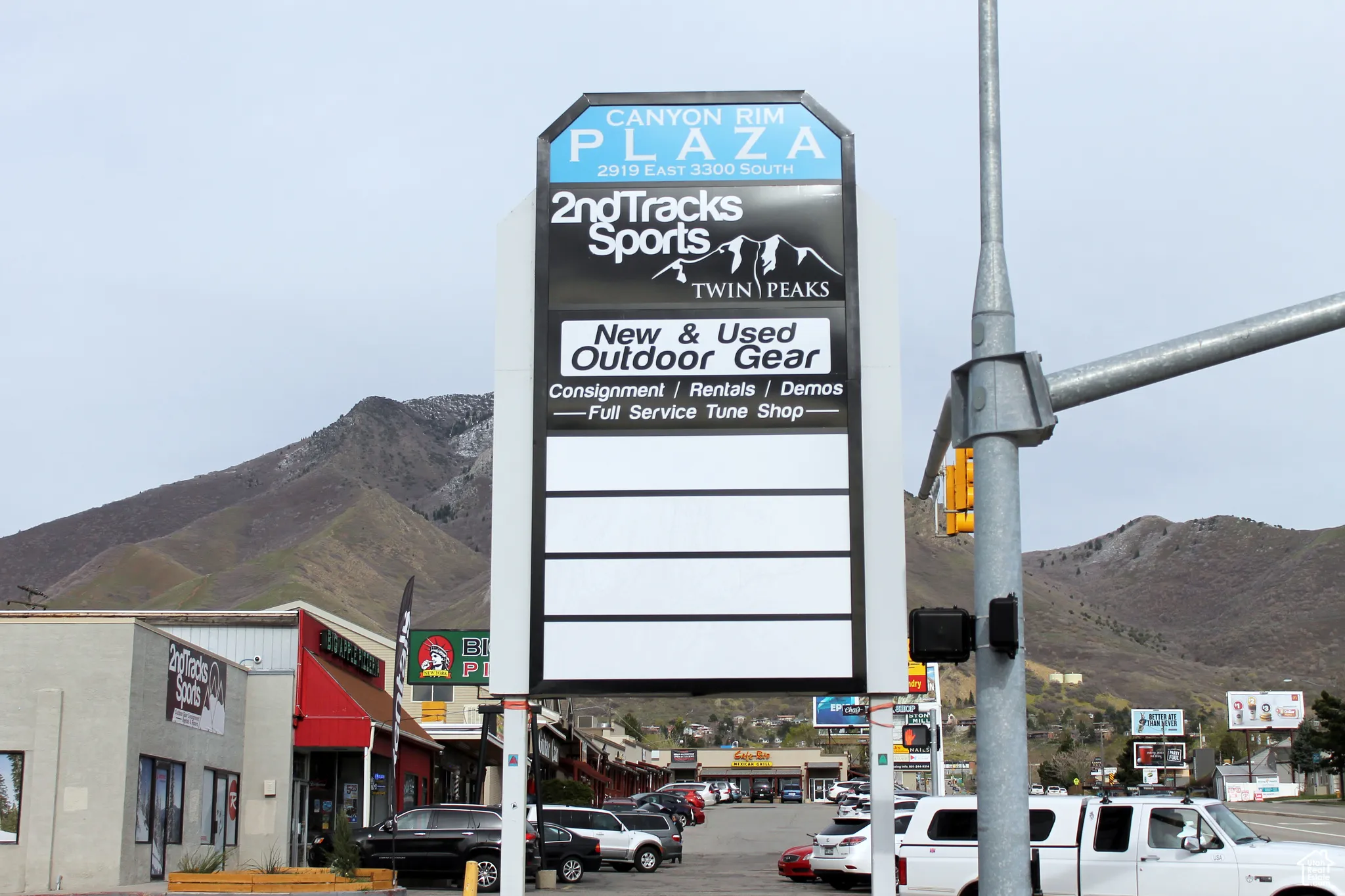 Exterior view of a mountain backdrop