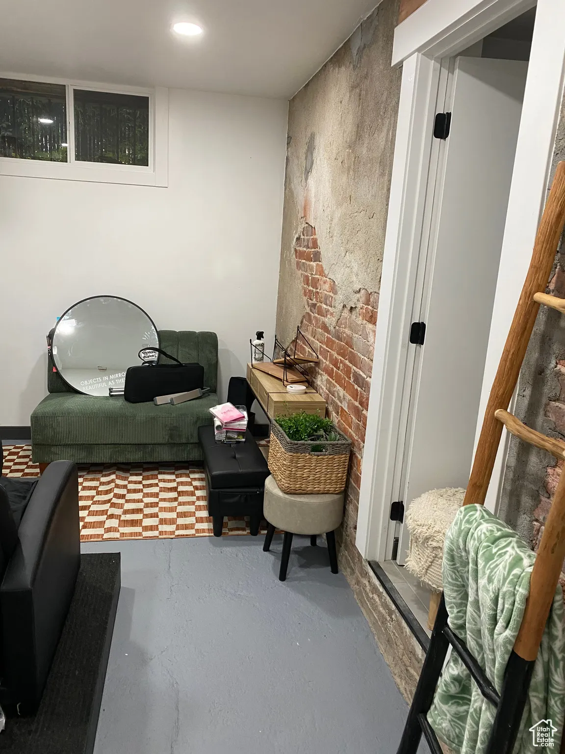 Basement Unit with finished concrete floors